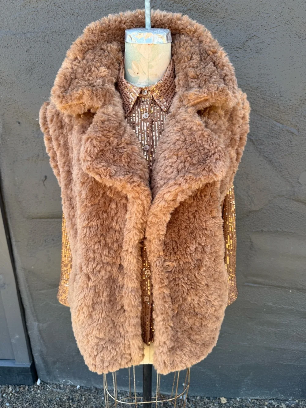 Forever 21 Plush Teddy Vest in Camel Brown